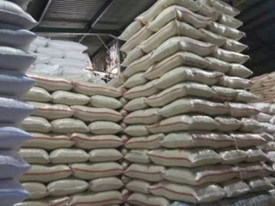 Tak Perlu Panik, Gubernur Pastikan Stok Pangan Sulsel Aman Selama Bulan Ramadhan