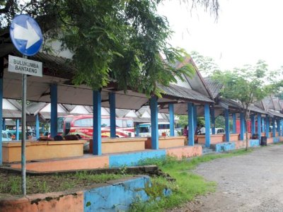Selama PSBB Pemkot Hentikan Seluruh Aktivitas Kendaraan Penumpang Lintas Daerah di Makassar