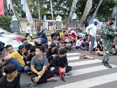 Petugas Gabungan Amankan Puluhan Pelaku Balap Liar di Makassar