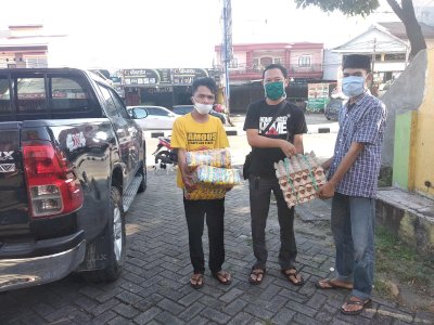 Mahasiswa Asal NTT Menerima Bantuan Wagub Sulsel