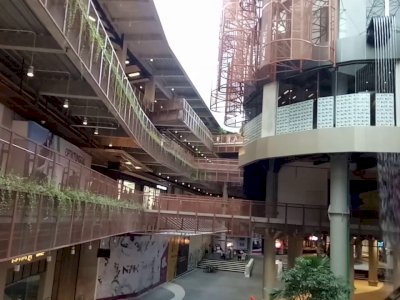 Usai Terima Arahan Pusat, Gubernur NA Koreksi Kebijakannya Terkait Izin Operasi Mal di Sulsel.