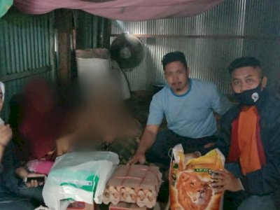 Merasa Prihatin, Wagub Sulsel Bantu Nenek Sabi 98 Tahun Di Takalar.