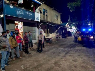 Tawuran antar remaja pecah di Jalan Galangan Kapal, tak terhitung rumah warga yang rusak