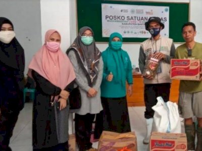 Diinisiasi Wagub Sulsel, Andalan Mengaji Salurkan Bantuan Obat, Makanan Hingga Perlengkapan Salat Kepada Korban Banjir di Bantaeng