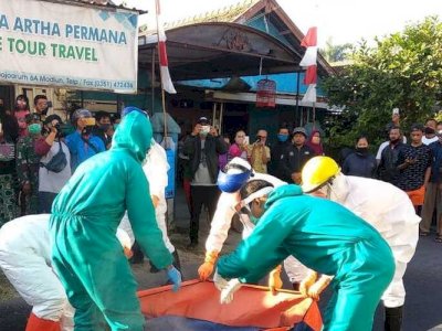 Diduga Terserang Penyakit Jantung, Pesepeda Ini Dimakamkan dengan Protokol Covid-19.