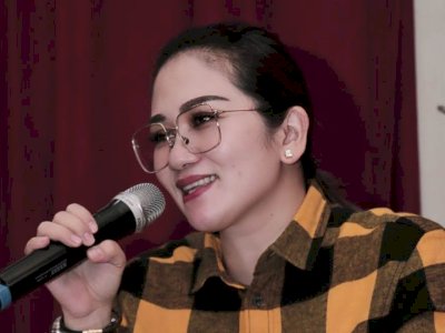 Gelar Sosper, Debbie Purnama Rusdin Ajak Orang Tua Berikan Pola Pengasuhan Terbaik Bagi Anak