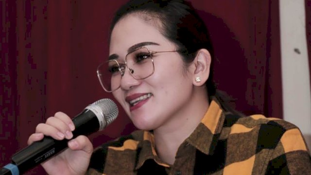 Anggota DPRD Sulsel dari fraksi Golkar, Debbie Purnama Rusdin