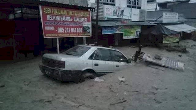 BNPB Ungkap 2 Faktor Penyebab Banjir Bandang di Luwu Utara