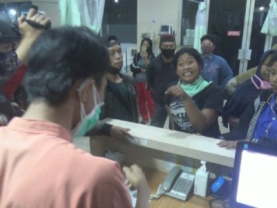 Ricuh, Pengambilan Paksa Jenazah Covid-19 Kembali Terjadi, Kali ini di RS Faisal Makassar