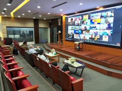 Di Government Roundtable, Isran Noor Tegaskan Kesetiaan Kaltim pada Negara