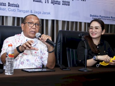 Ketua Dewan Pendidikan Sulsel : Debbie Rusdin Tak Hanya Cantik, Tapi Punya Kepekaan Tinggi di Masyarakat