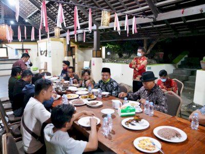 Di Enrekang, Wagub Sulsel Ajak Makan Bareng Komunitas Difabel