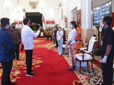 Presiden Jokowi Luncurkan Bantuan Subsidi Upah Pekerja