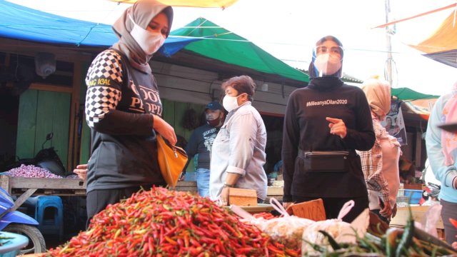 Pulihkan Ekonomi, Istri Paslon Dilan Ajak Warga Gunakan Produk Lokal