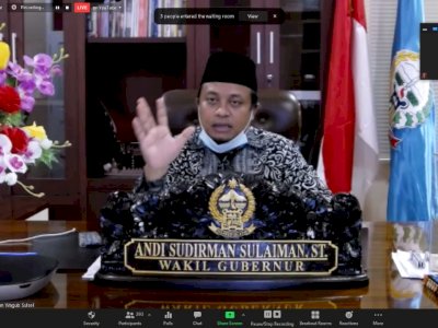 Di STIA LAN, Wagub Sulsel Bagi Pengalaman Kepemimpinan di Tengah Pandemi Covid-19