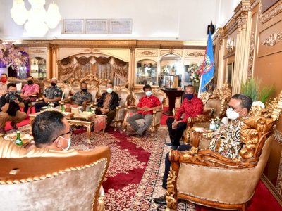 Gubernur Sulsel Sebut Pentingnya Perbaikan Manajemen Demi Kesejahteraan Petani