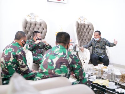 Wagub Sulsel Silaturahmi Bersama Panglima Divisi Infantri 3 Kostrad