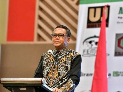 Di Rapat Paripurna DPRD Sulsel, Gubernur Perkenalkan Era Masyarakat 5.0