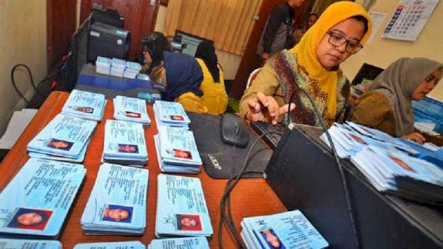 Maksimalkan Layanan, Disdukcapil Makassar Tetap Buka di Akhir Pekan