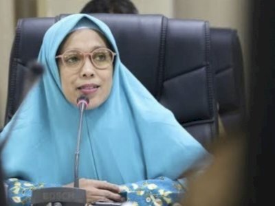 Anggota DPRD Kota Makassar,Yeni Rahman Pimpin Rapat Pansus DPRD Terkait Ranperda Investasi