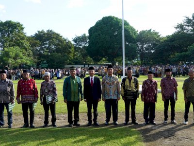 UIN Alauddin Makassar Upacara Peringatan Hardiknas 2024