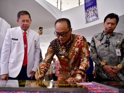 Pj Gubernur Sulawesi Selatan Prof Zudan Resmikan Ruang Tumbuh Kembang Anak di RSKD Dadi