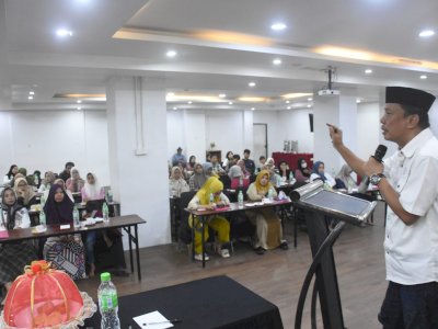 Sosialisasi Pendidikan, Wahab Tahir: Orang Yang Berilmu Lebih Tinggi Derajatnya
