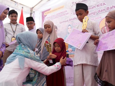 Pj Ketua PKK Sulsel Ninuk Zudan Launching Layanan Konseling Keluarga Salimah