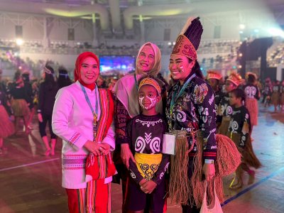 Pj Ketua PKK Sulsel Ninuk Zudan Hadiri Peringatan Hari Anak Nasional di Papua