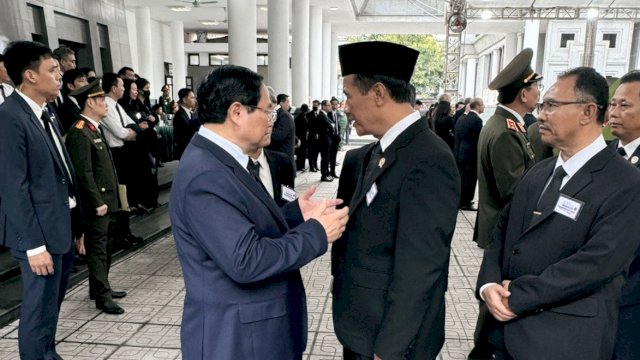 Mentan Amran Berbincang Serius dengan Perdana Menteri Vietnam Pham Minh Chinh