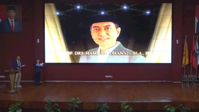 Rektor UIN Alauddin Makassar Raih Penghargaan Tokoh Akademisi di Kabar Awards 2024
