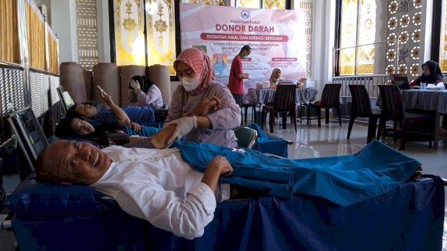 Attahiriyah Peduli Masjid Darul Ikhlas Gelar Donor Darah Demi Kemanusiaan, Diikuti 53 Orang