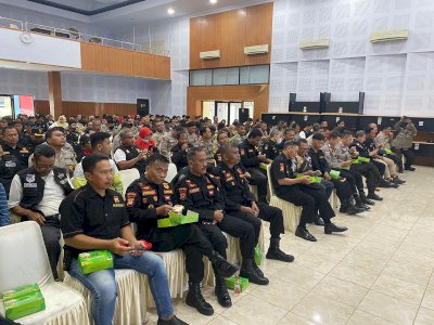 Seratusan Anggota FKPM Hadiri Acara Peran Potmas Menuju Pemilukada Damai di Sulsel