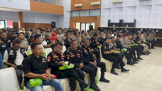 Seratusan Anggota FKPM Hadiri Acara Peran Potmas Menuju Pemilukada Damai di Sulsel