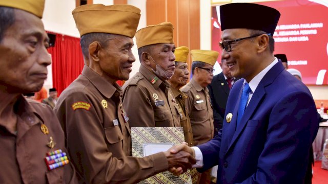 Pj Gubernur Prof Zudan Ajak Pemuda Sulsel Jaga Nyala Api Semangat Juang Pahlawan