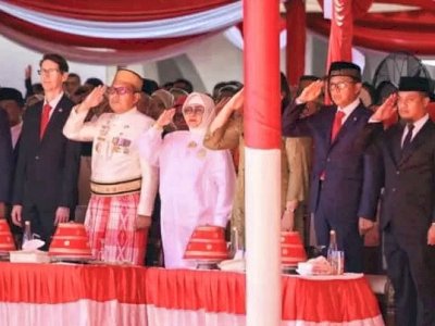 Ada yang Ingin Politisasi, Ternyata Andi Sudirman Hormat saat Pengibaran Bendera Merah Putih