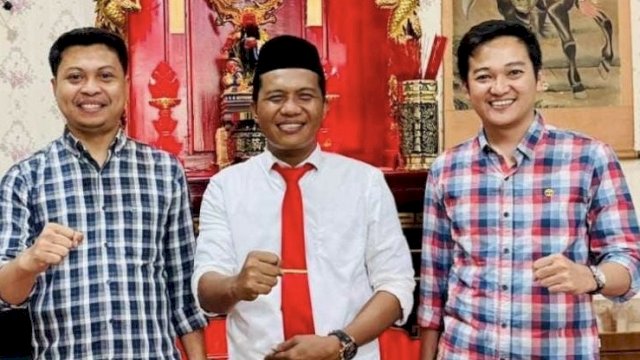 Anggota DPRD Sulsel Periode 2024-2029 dari Partai Gerindra, Sultan Tajang (tengah)