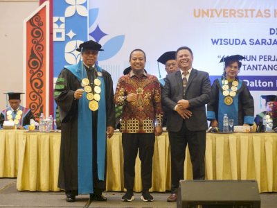 Andi Sudirman Hadiri Rapat Senat Terbuka Luar Biasa Universitas Kristen Indonesia Paulus Makassar