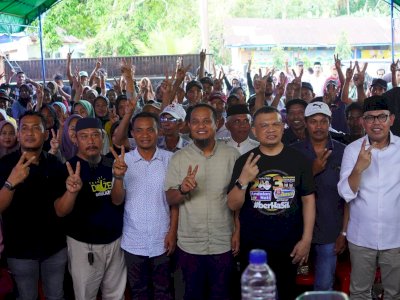 Sambut Kehadiran Andi Sudirman, Warga Serukan : Andalan Hati, 02 Menang !