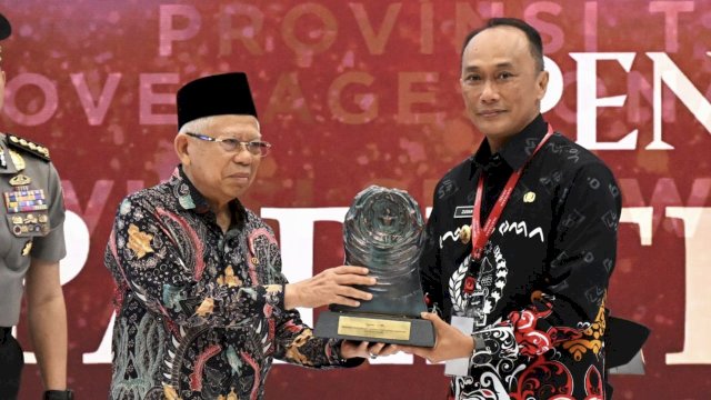 Raih Penghargaan Paritrana Award, Prof Zudan Ucapkan Terima Kasih ke Disnakertrans dan OPD