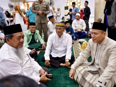 Peringatan Maulid Nabi, Pj Gubernur Prof Zudan Beri Dukungan untuk Memakmurkan Masjid