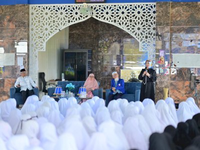 Pimpinan dan Pengasuh Pesantren Darul Aman Gombara Doakan Andalan Hati Pimpin Sulsel