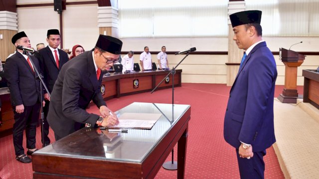 Taati Peraturan KPI, Gubernur Prof Zudan Lantik 7 Anggota KPID Sulsel Sesuai Usulan DPRD