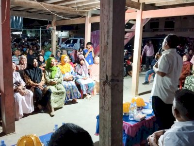 Ratusan Warga Soppeng Sambut Kunjungan Andi Sudirman, Tokoh Masyarakat : Kami Rasakan Kerja Nyatanya