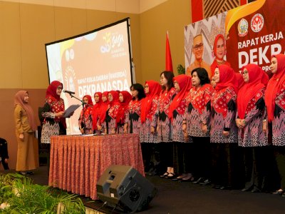 Ninuk Triyanti Zudan Kukuhkan Pengurus Dekranasda Sulsel Masa Bakti Tahun 2024