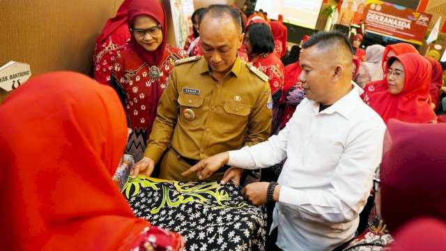 Pj Gubernur Prof Zudan Minta Dekranasda Perkuat Branding dan Marketing Produk Khas Sulsel