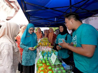 Bermanfaat Langsung untuk Masyarakat, Pj Ketua PKK Ninuk Zudan Apresiasi Gerakan Pangan Murah Serentak di 24 Kabupaten Kota