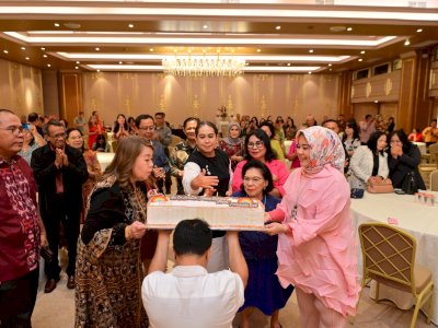 Hadiri Ultah Tokoh Masyarakat Kristen, Fatmawati Disambut Penuh Kekeluargaan