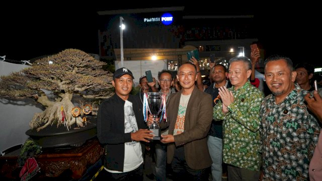 Pj Gubernur Prof Zudan Harap Festival Kopi dan Kontes Bonsai Digelar Setiap Peringatan HUT Sulsel