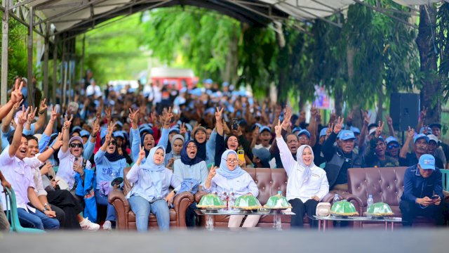 Fatmawati Kampanye di Enrekang, La Tinro Apresiasi Perbaikan Infrastruktur Andi Sudirman